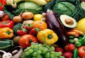 The antioxidents found in fruit and vegetables help to keep our eyes healthy